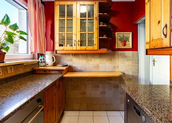 Przymorze Comfort By Bookinghost Apartman