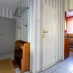Przymorze Comfort By Bookinghost Апартаменты Гданьск